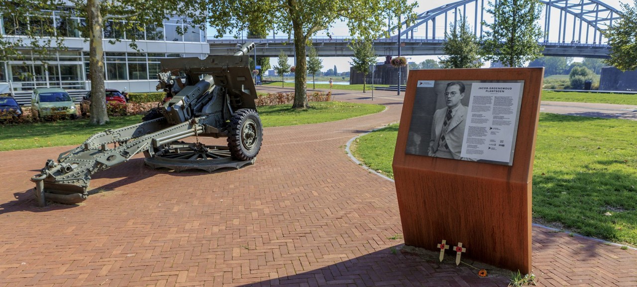 The war in Arnhem 