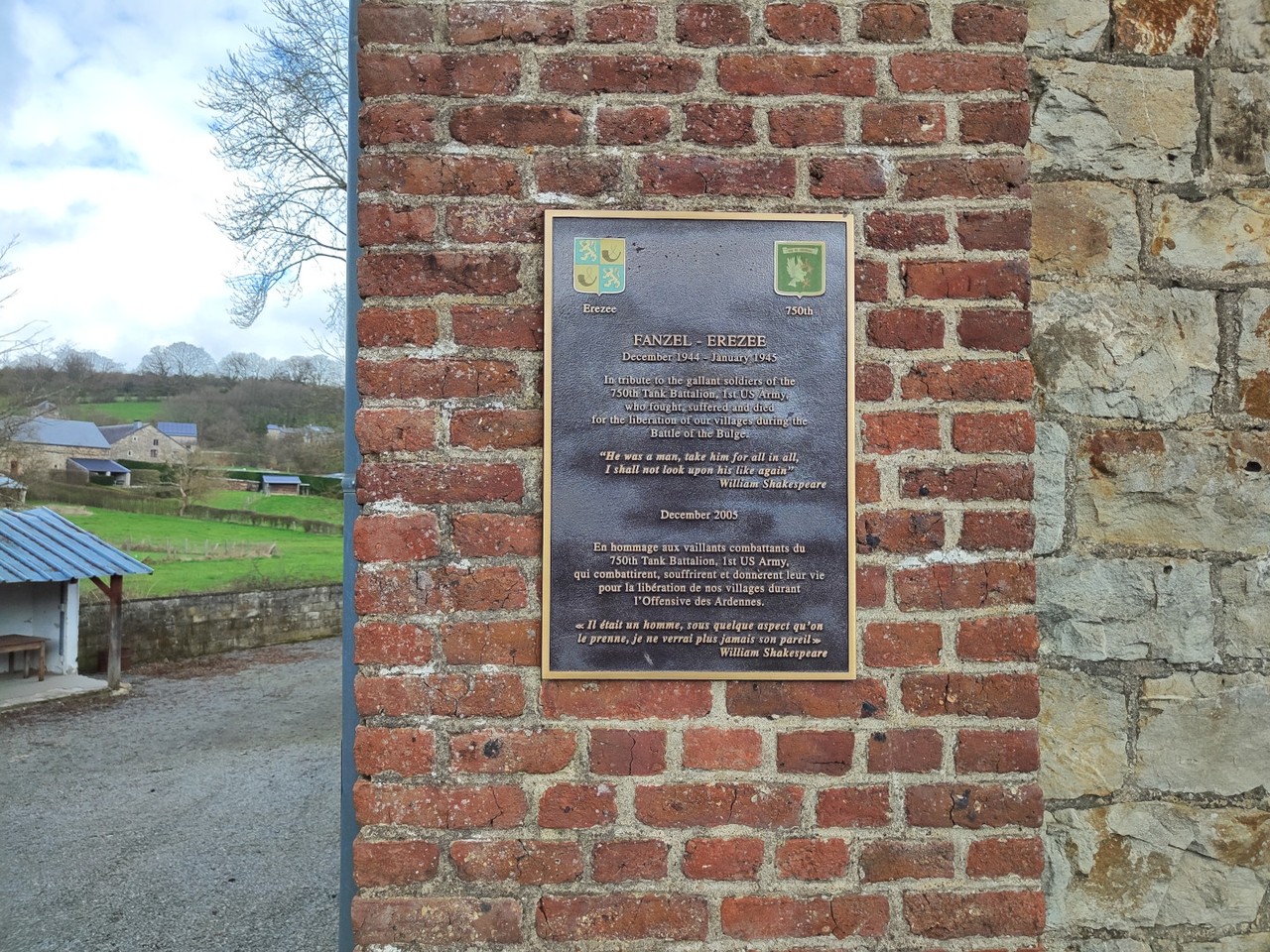 Gedenktafel für das 750. Panzerbataillon