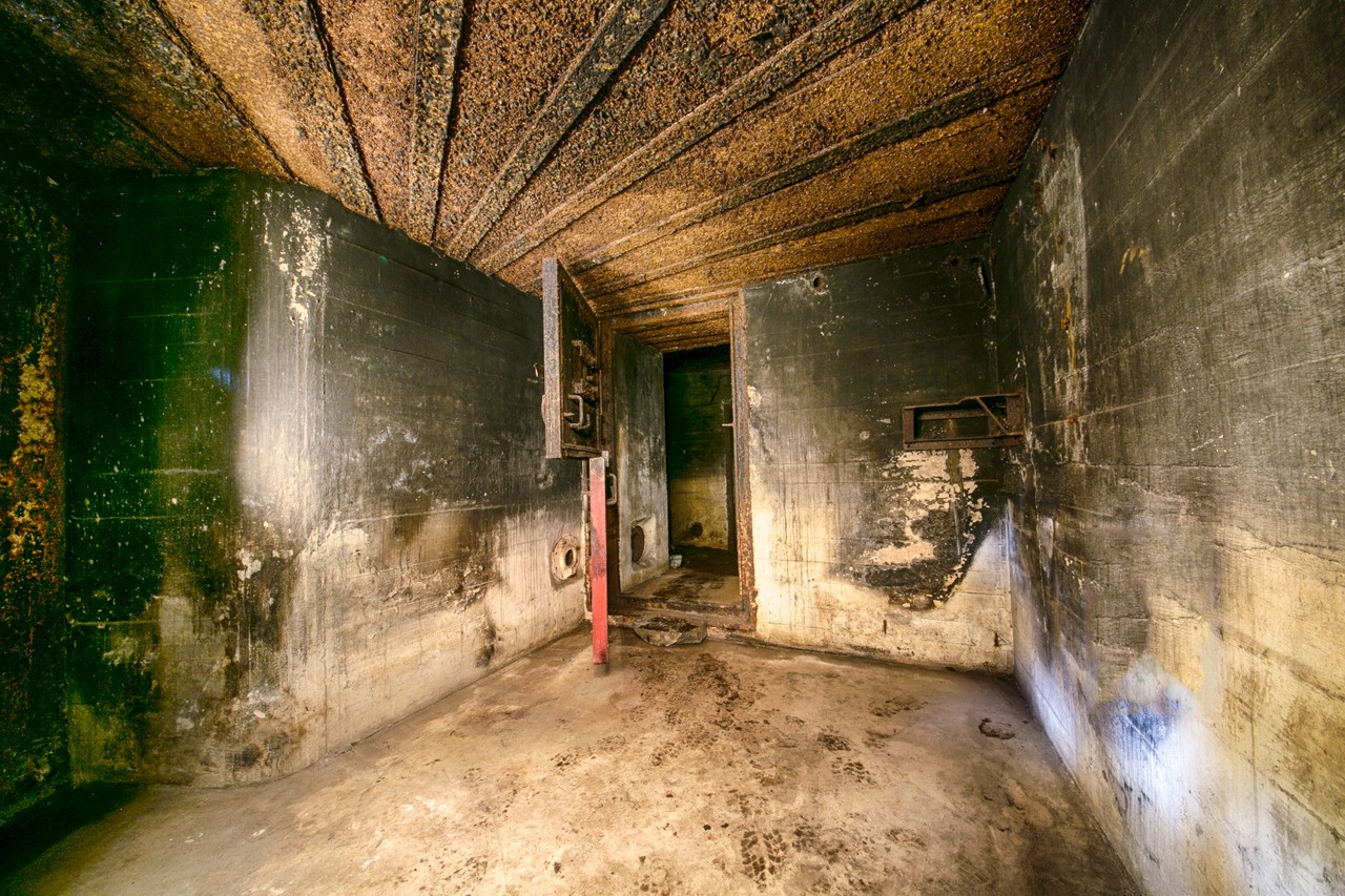 Command center Festung Ijmuiden