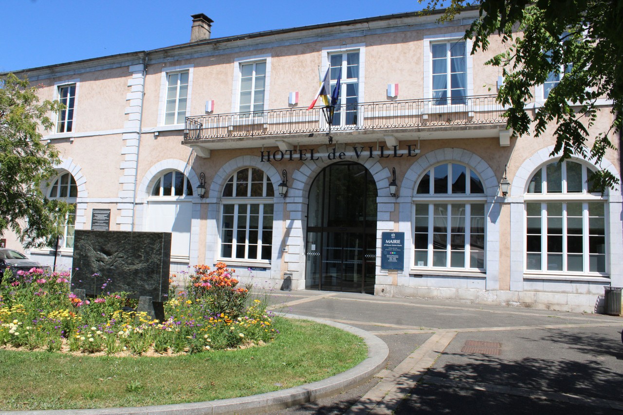 The Oloron Town Hall, a place of Resistance