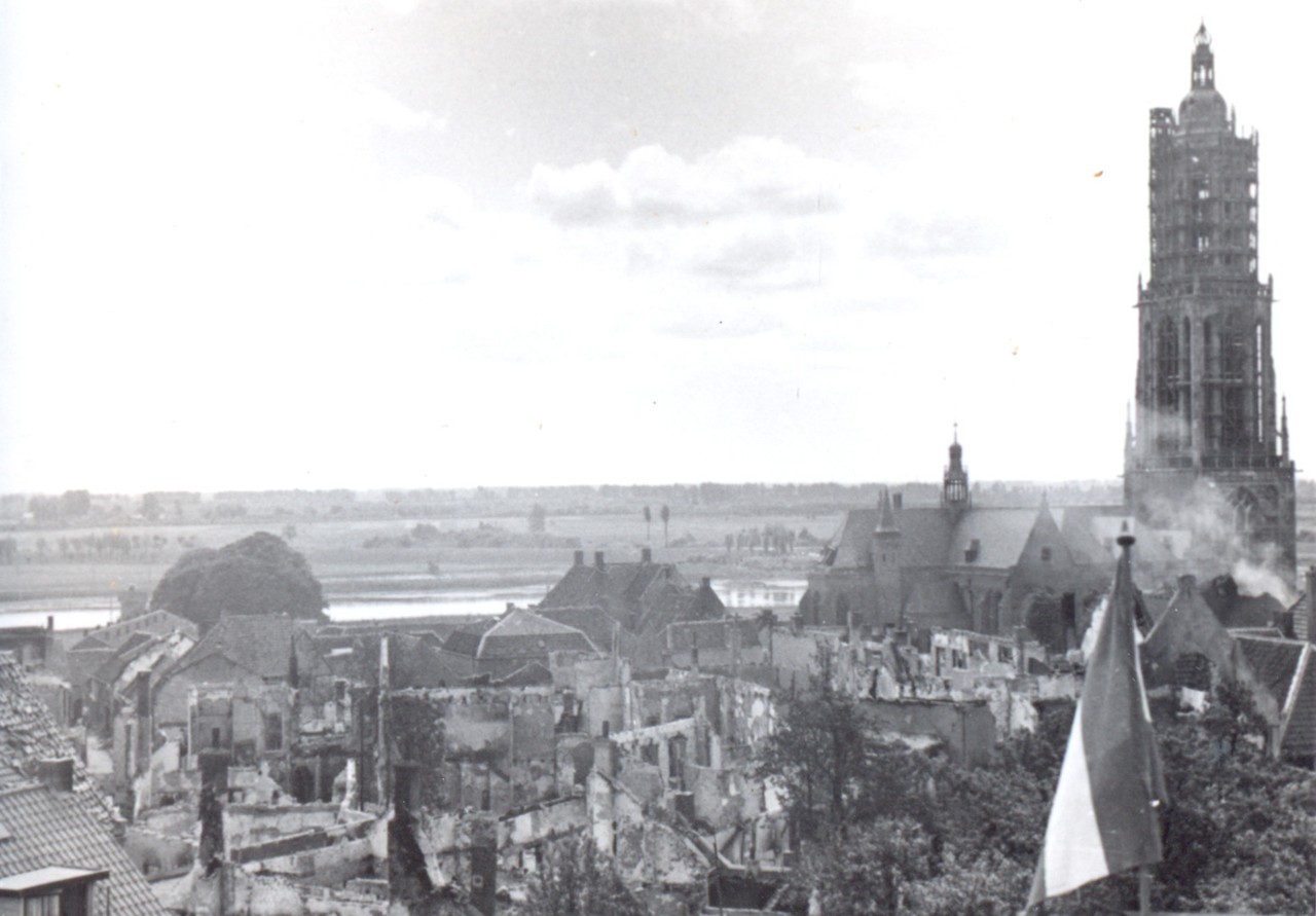 Rhenen twice in the front line