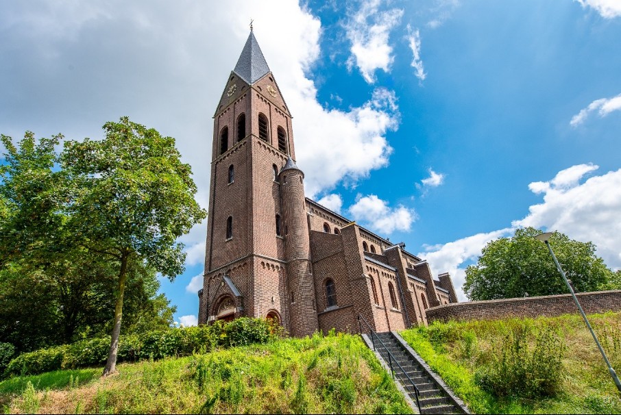 Maasgouw Church Raid 
