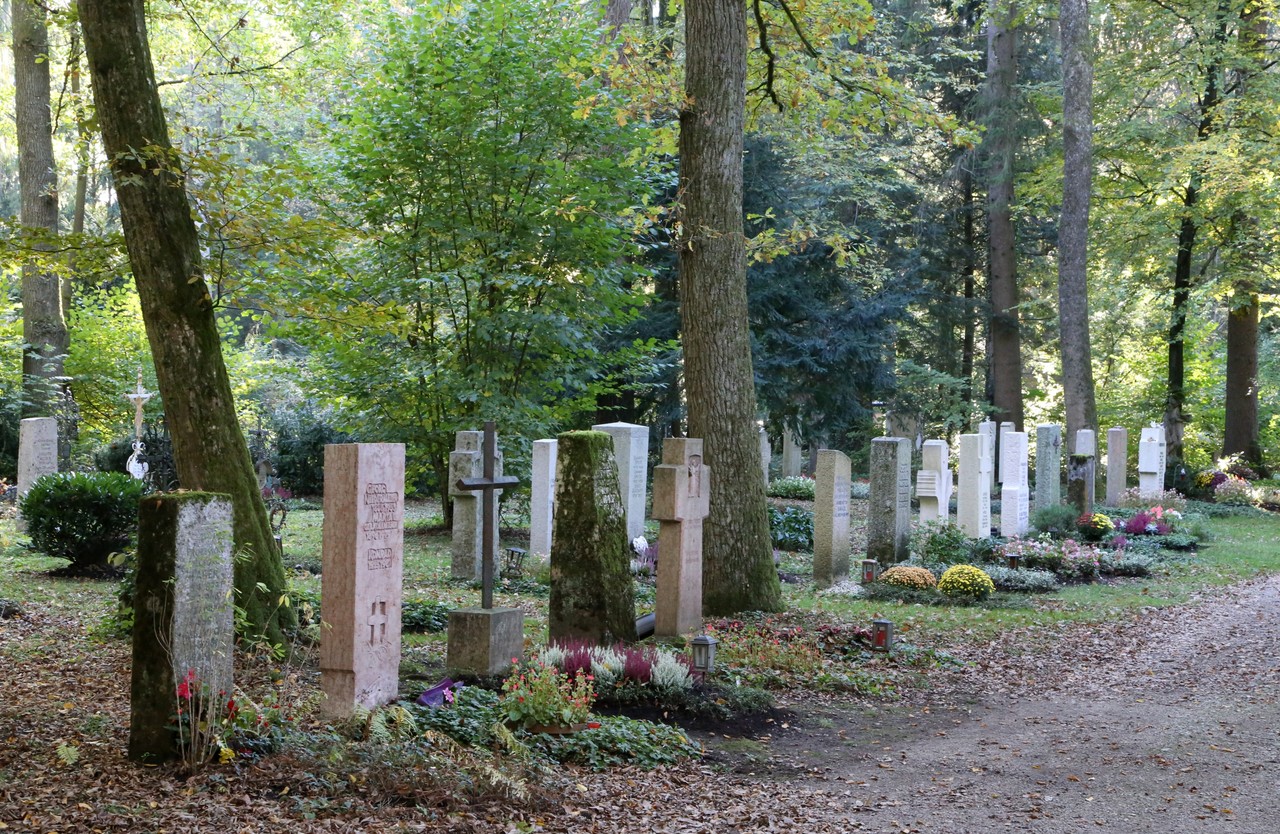 German war cemetery Munich