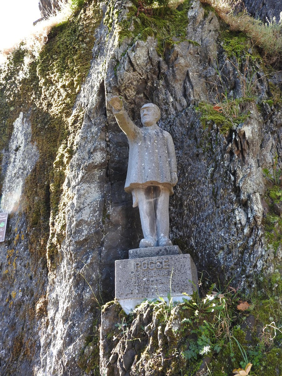 The statue of Pogge