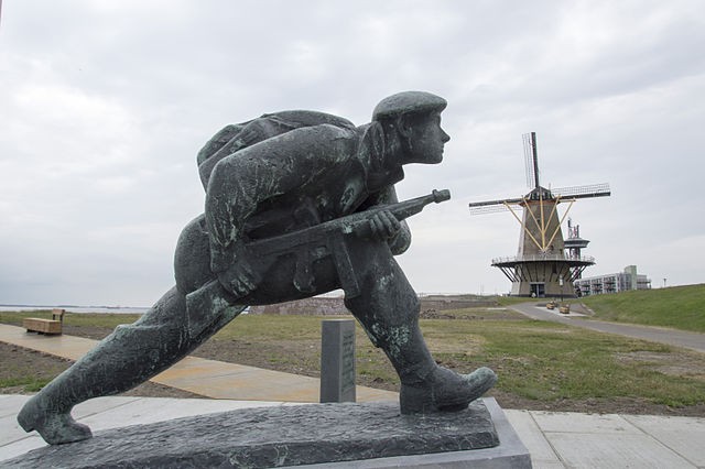 Landings in Flushing