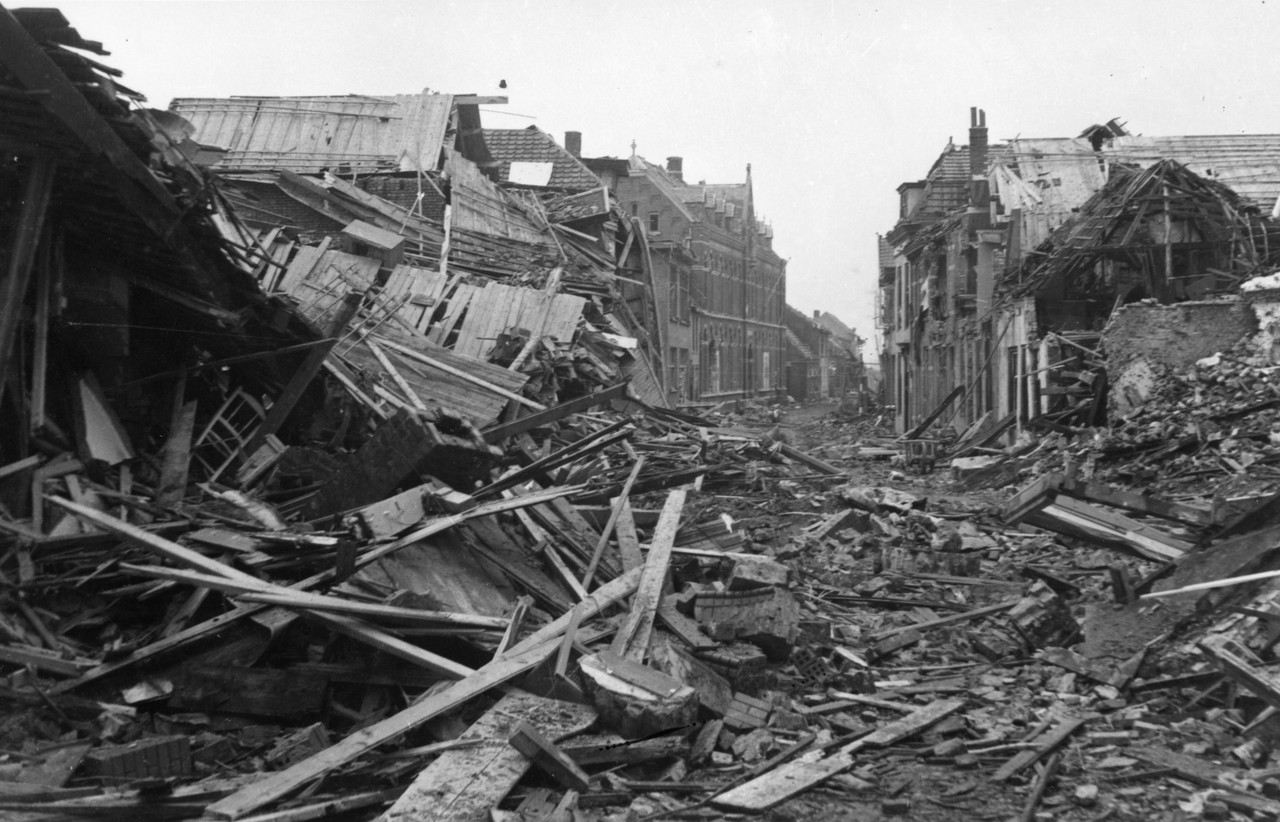 Oostburg - destruction and reconstruction