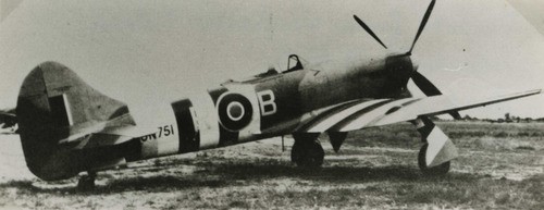Emergency landing of a Hawker Typhoon  