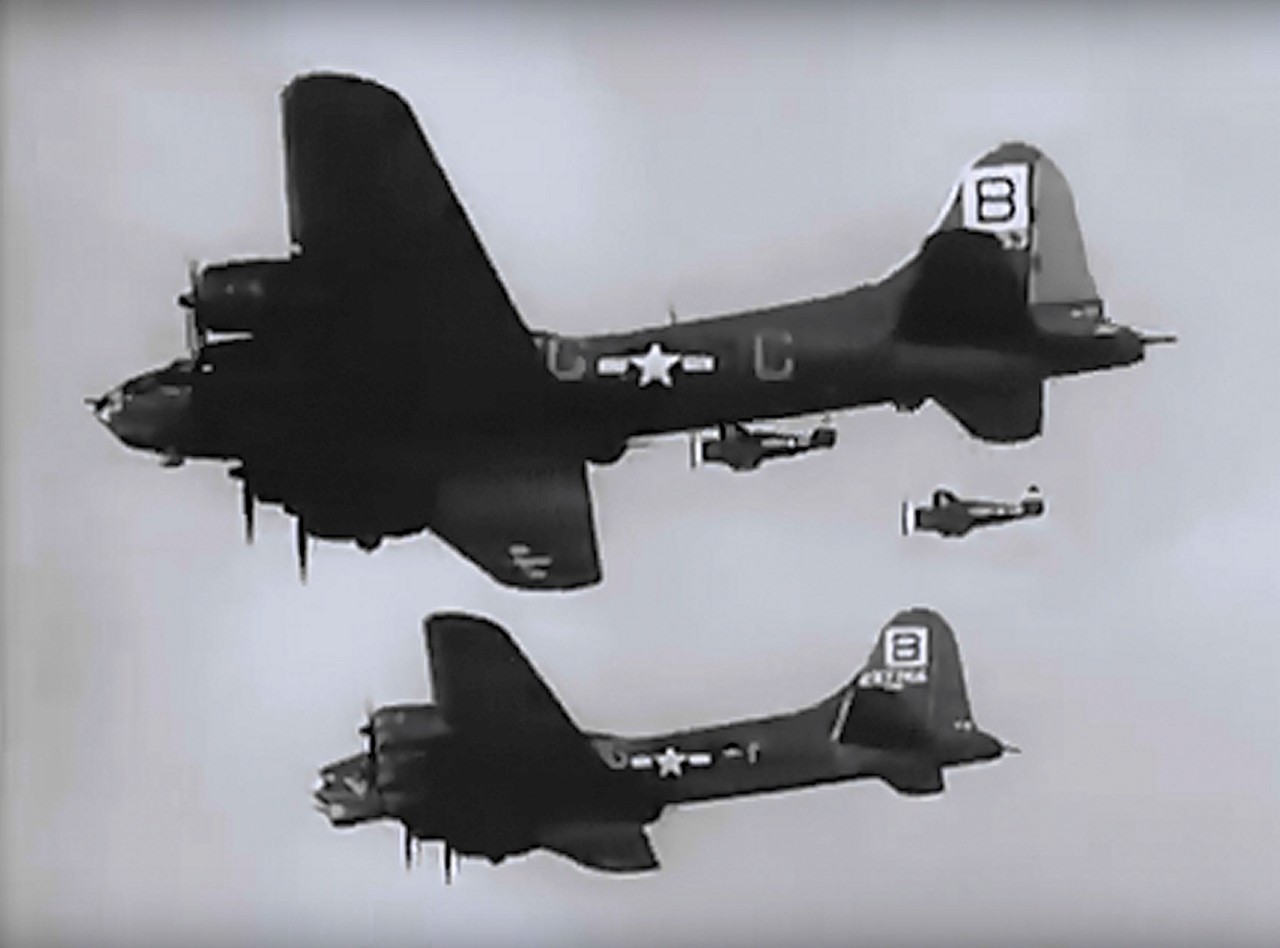 The last flight of a B-17