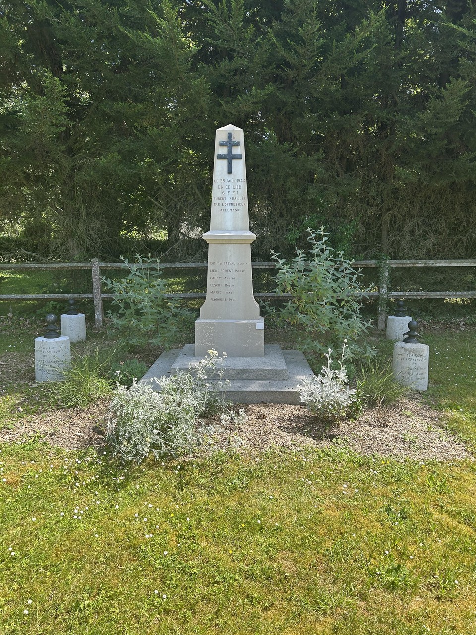 ​​Monument to the six executed in Rimberlieu
