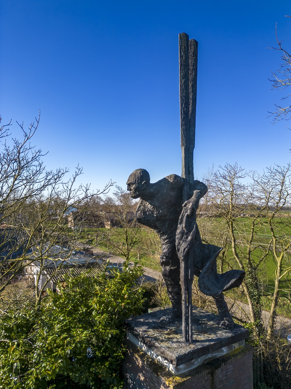 The rower monument