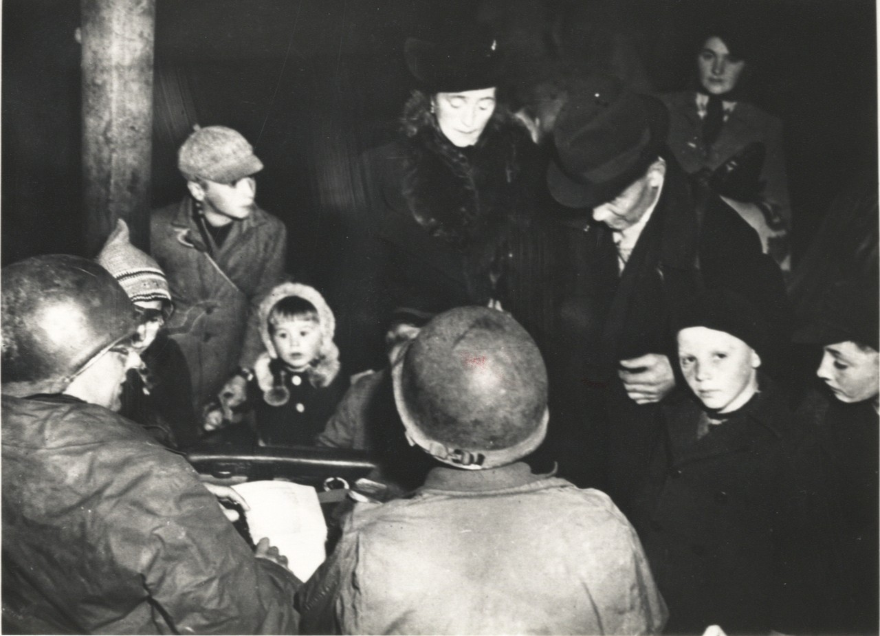 The civilian evacuation of Diekirch